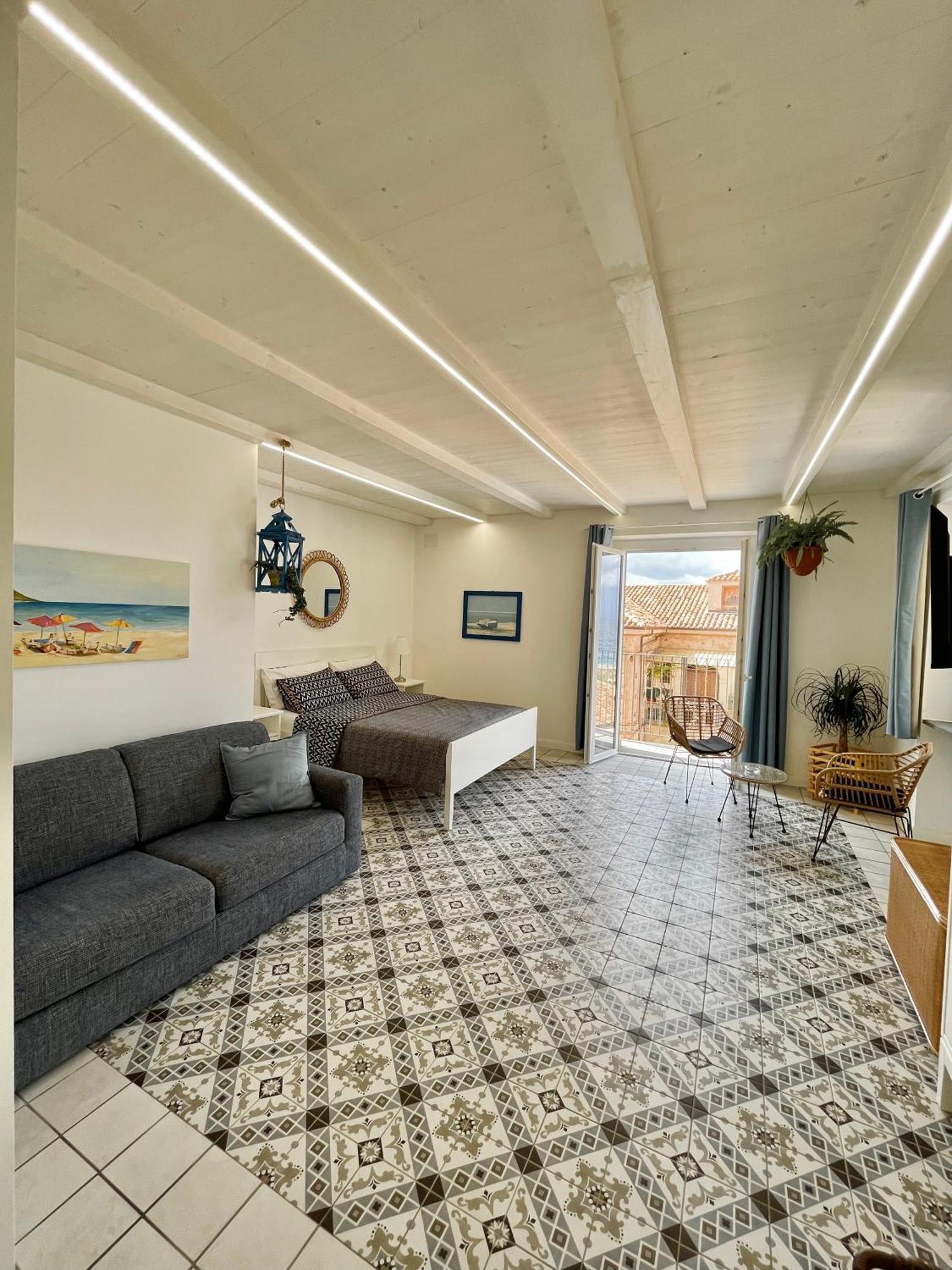 Casa Vacanze Penelope Pizzo  Exterior photo